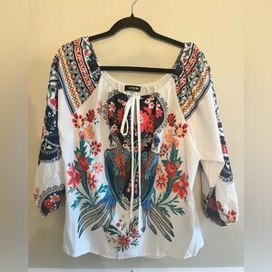 Boho floral beautiful blouse size Small